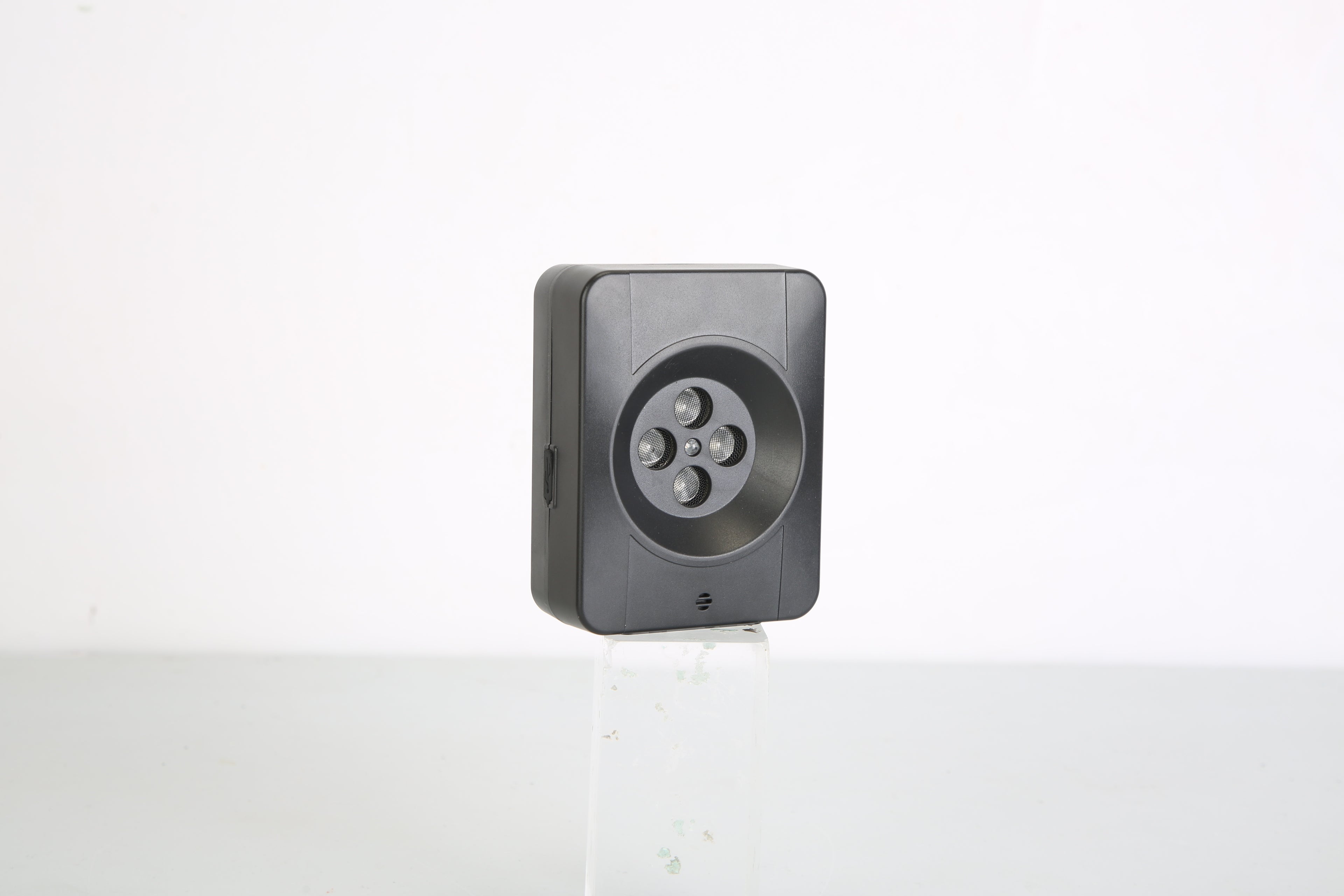 Ultrasonic Anti-Barking Device for Dogs